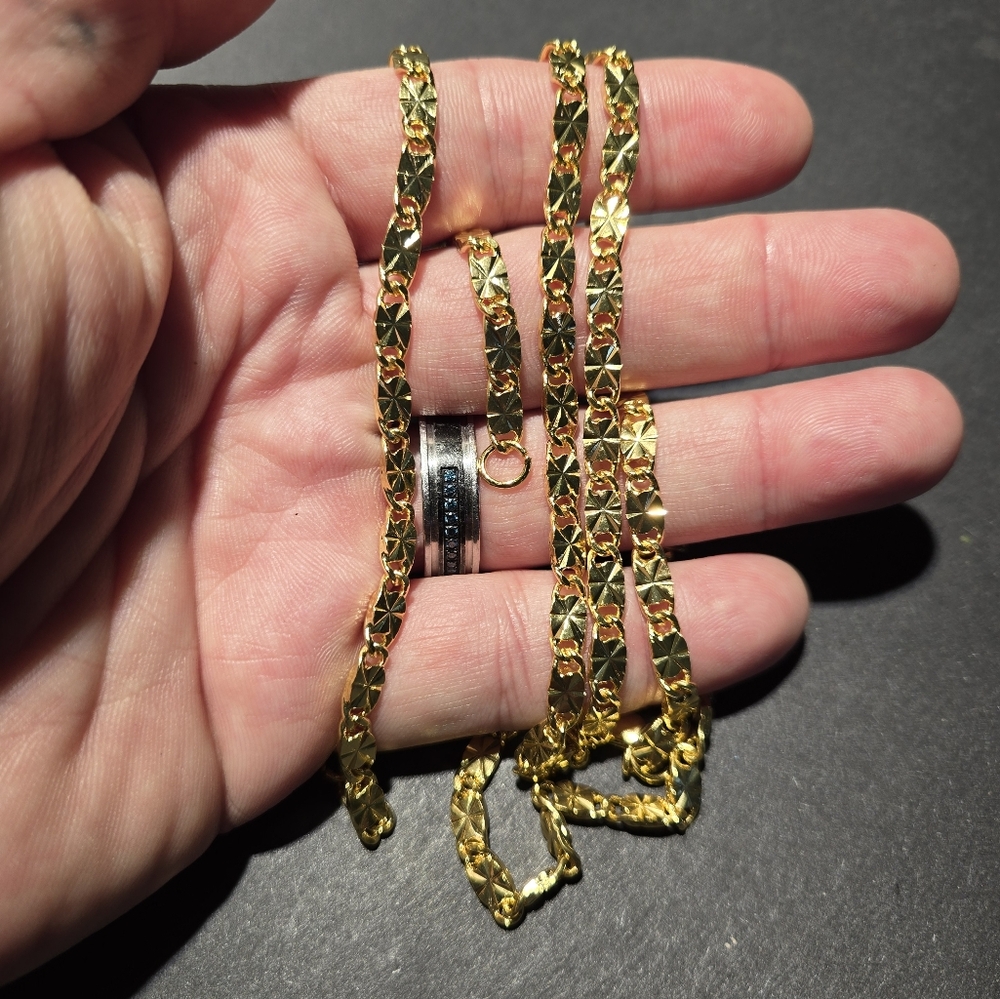 Unique gold sand dollar link necklace and bracelet set....24124